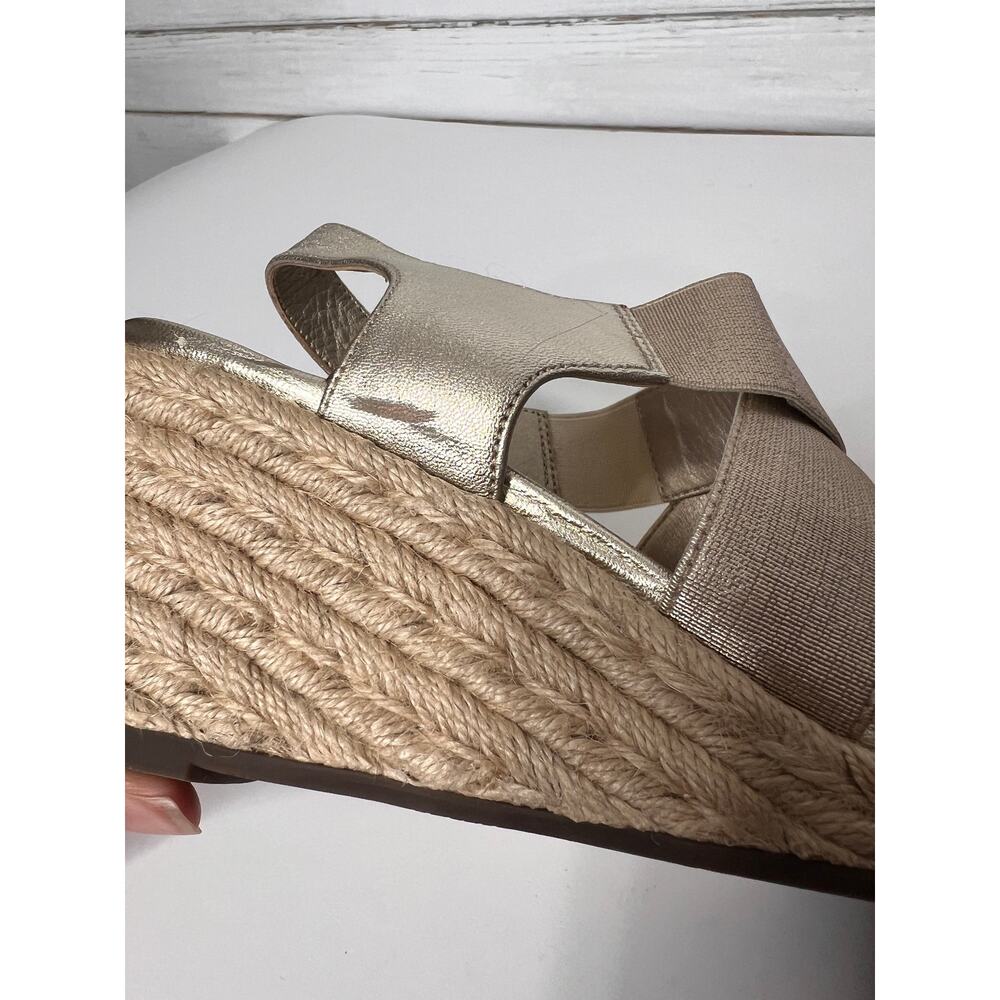 Vionic Ainsleigh Gold Metallic Espadrille Wedge Sandals Shoe Size 8 Comfort - Picture 10 of 10